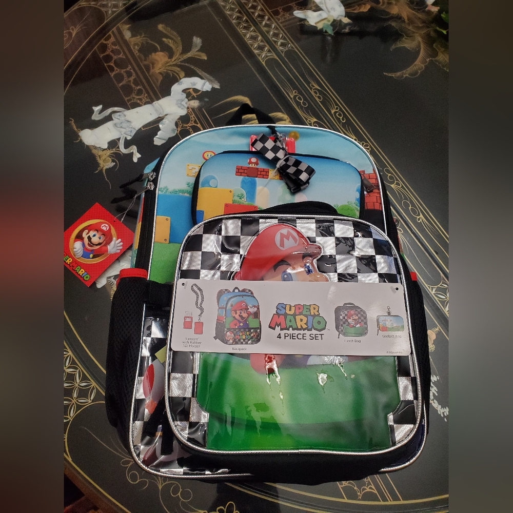 Super Mario 4-Piece Backpack Set